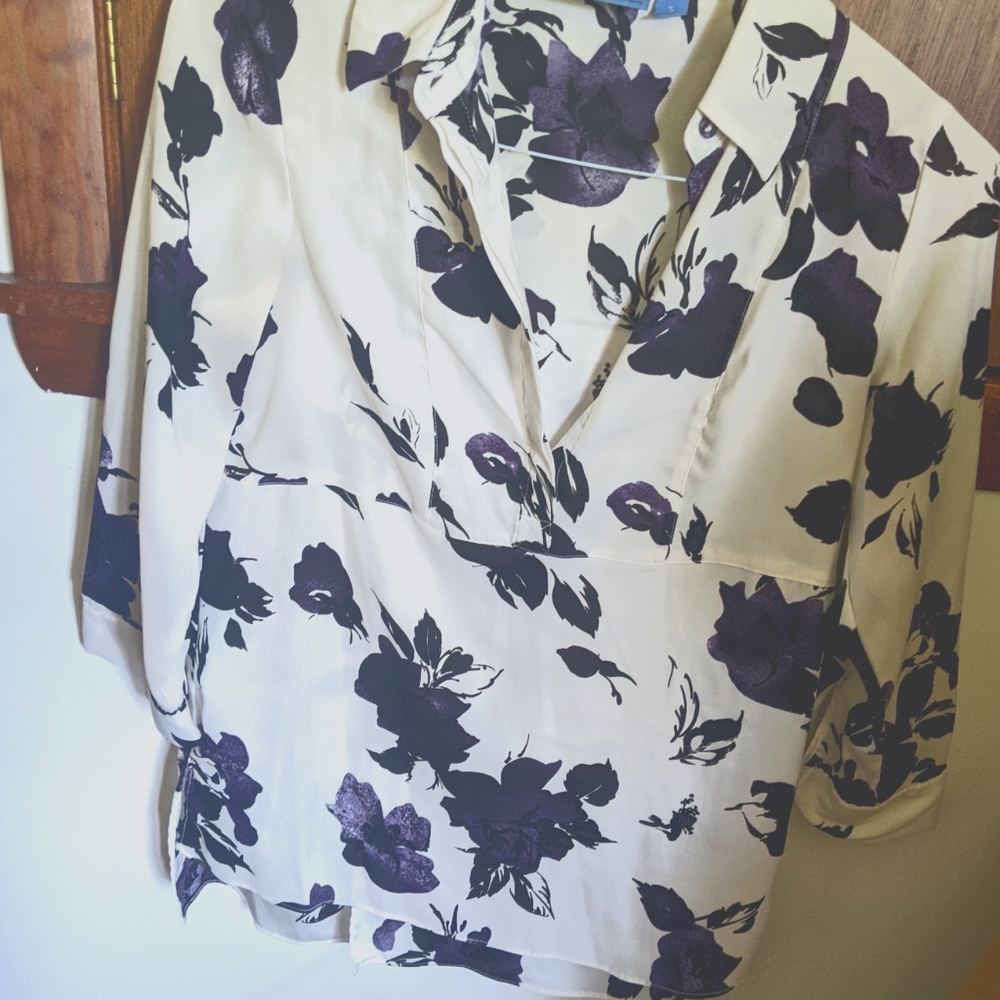 Vera Wang Dress top